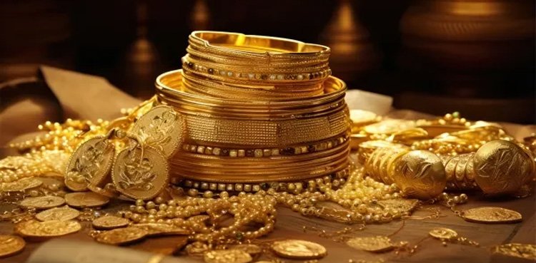 Gold prices rebound in Pakistan amid global surge