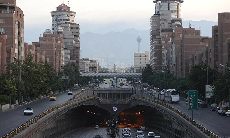 450 Pakistani pilgrims evacuated from Iran, more to follow: Dar